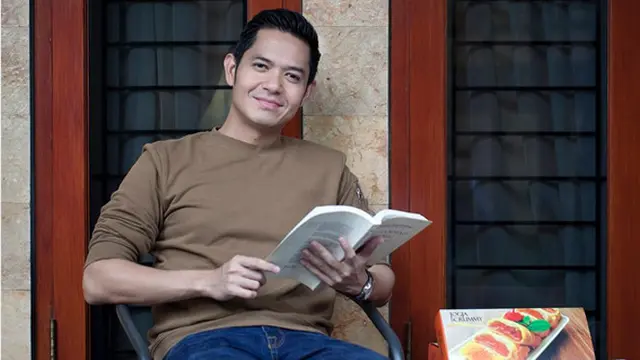 [Bintang] Dude Harlino