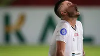 BRI Liga 1: Pembelaan Alfredo Vera Setelah Persipura Dibantai Bali United