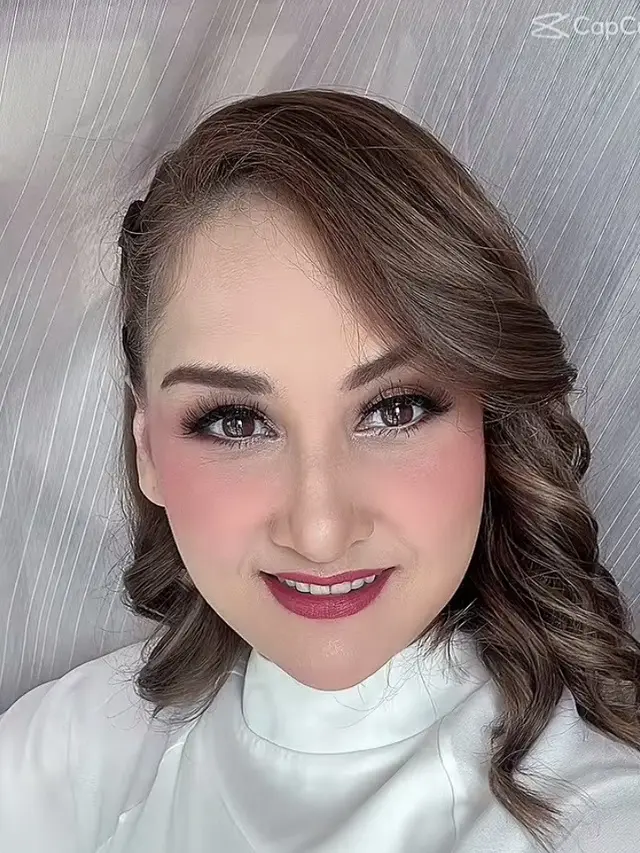 Potret Mona Ratuliu Sukses Diet 13 Kg