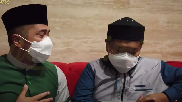 Irfan Hakim mengenang Syekh Ali Jaber. (Foto: YouTube DeHakims)