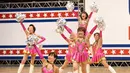 Menurut data WHO, harapan hidup seorang wanita Jepang berada di peringkat nomor satu (mencapai usia 86 tahun). Keberadaan Cheerleader "Jepang Pom Pom" menjadi bukti bahwa wanita Jepang sehat-sehat. (AFP PHOTO / Toru Yamanaka) 
