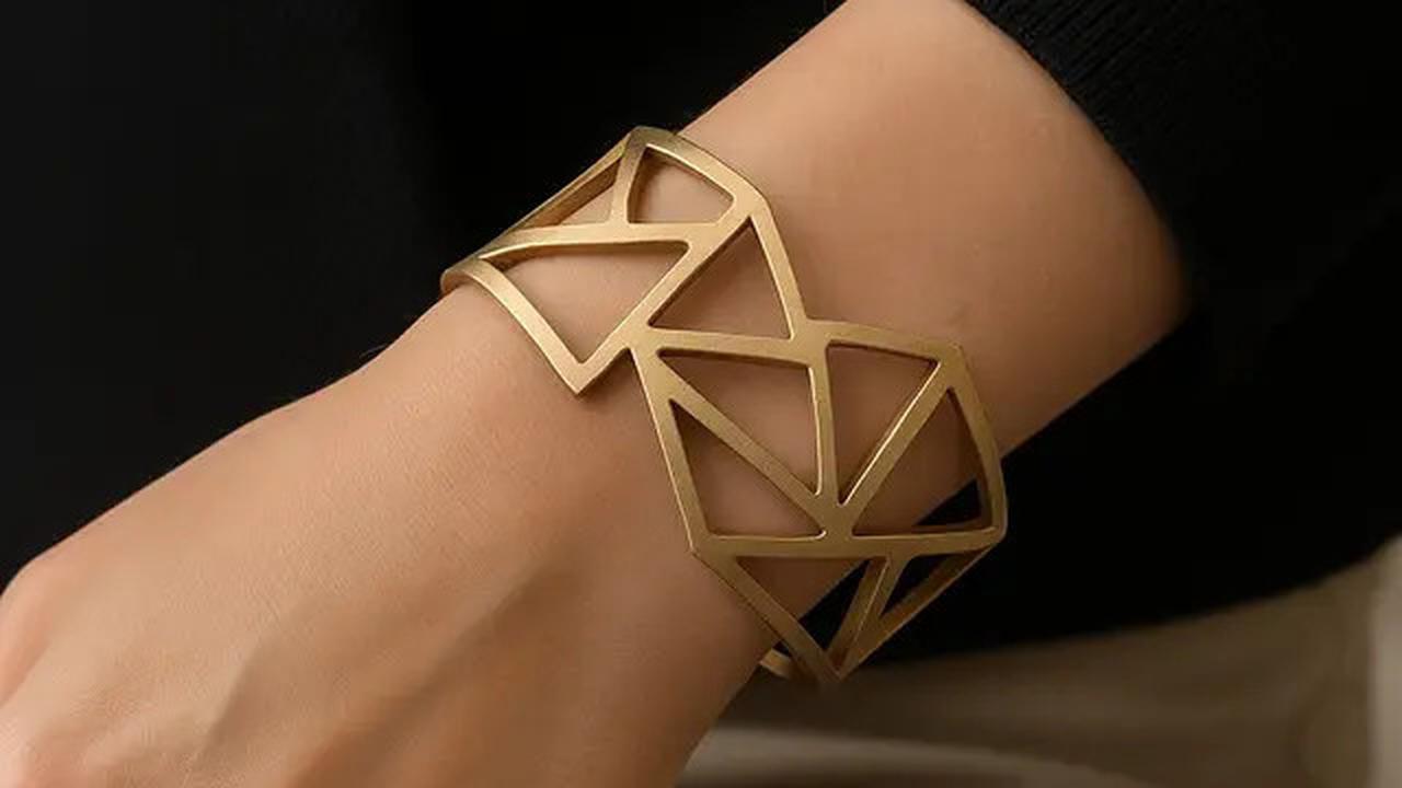 7 Model Gelang Geometris dengan Desain Kontemporer dan Kekinian