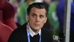 Kursi Pelatih Timnas Turki Bergoyang: Arda Turan Mengemuka Gantikan Vincenzo Montella