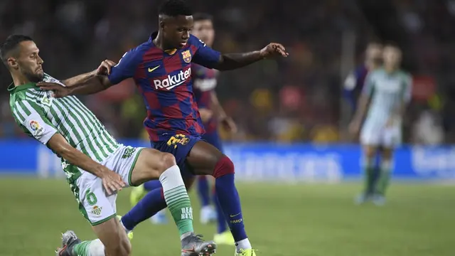 Penyerang muda Barcelona, Anssumane Fati.