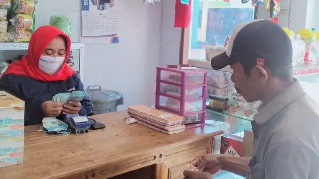 Agen BRILink Nur Laela di Pulau Jampea, Selayar, Sulawesi Selatan. Istimewa