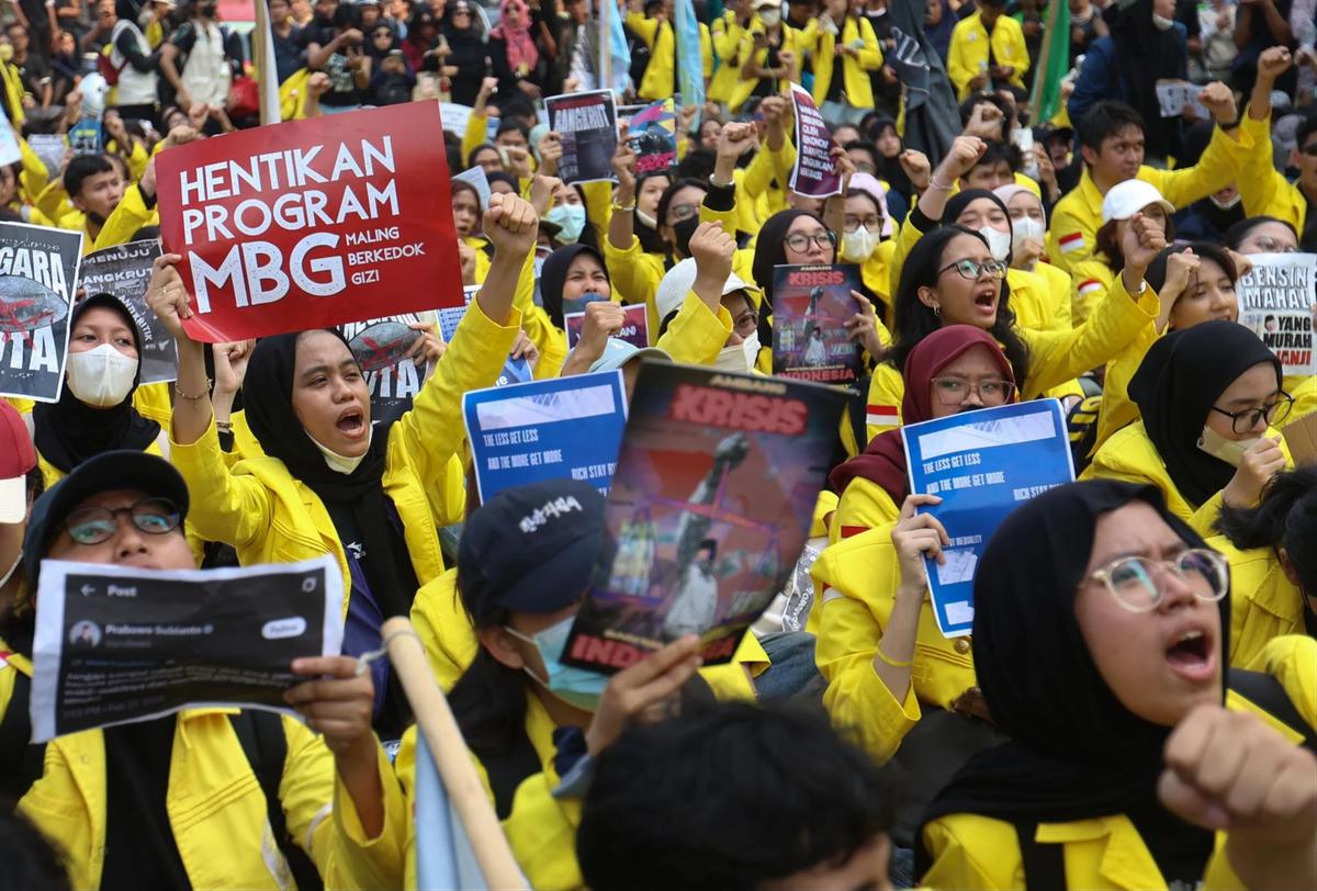 FOTO: Gelombang Aksi Mahasiswa Soroti Beban Ekonomi Masyarakat