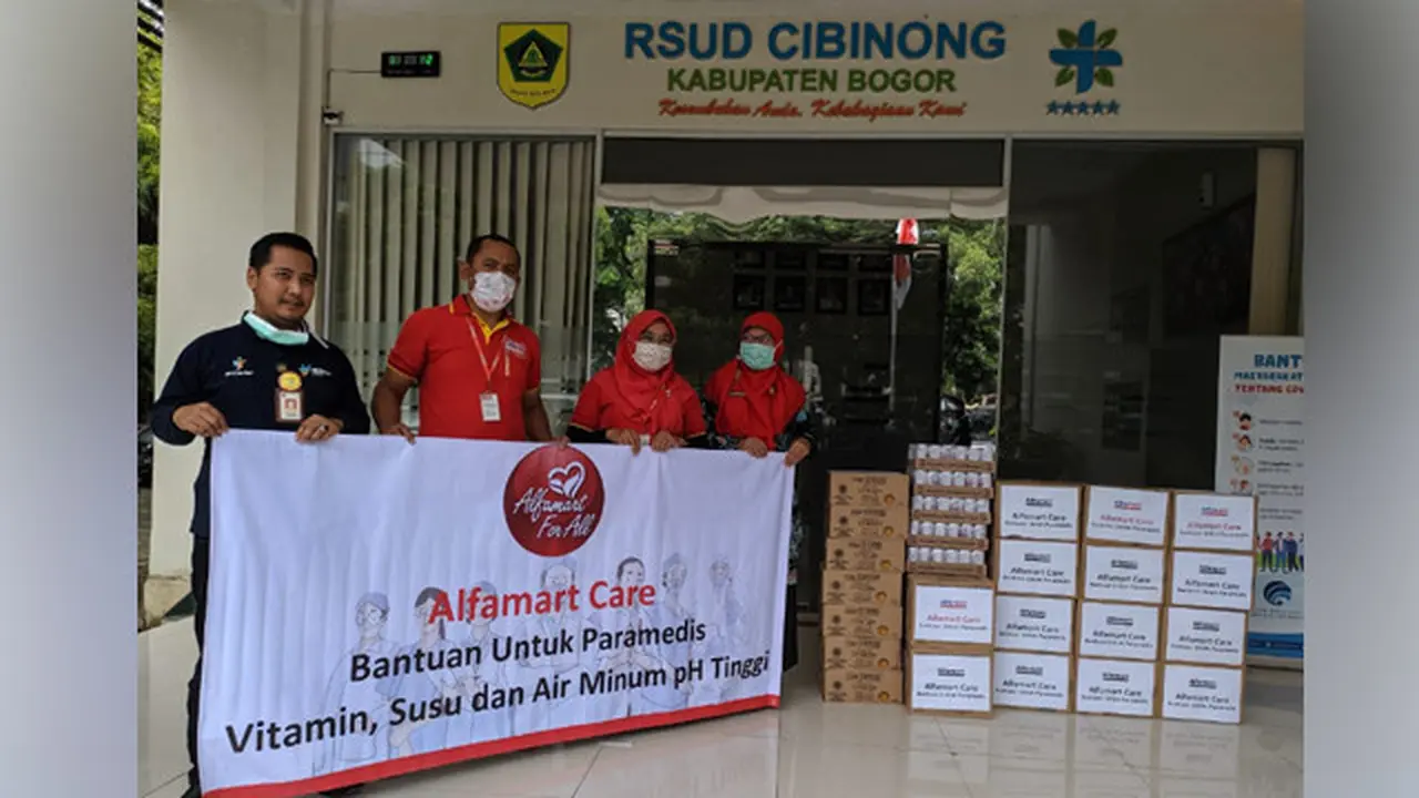 Bantu Tenaga Medis Atasi Corona, Alfamart Salurkan Nutrisi dan Vitamin
