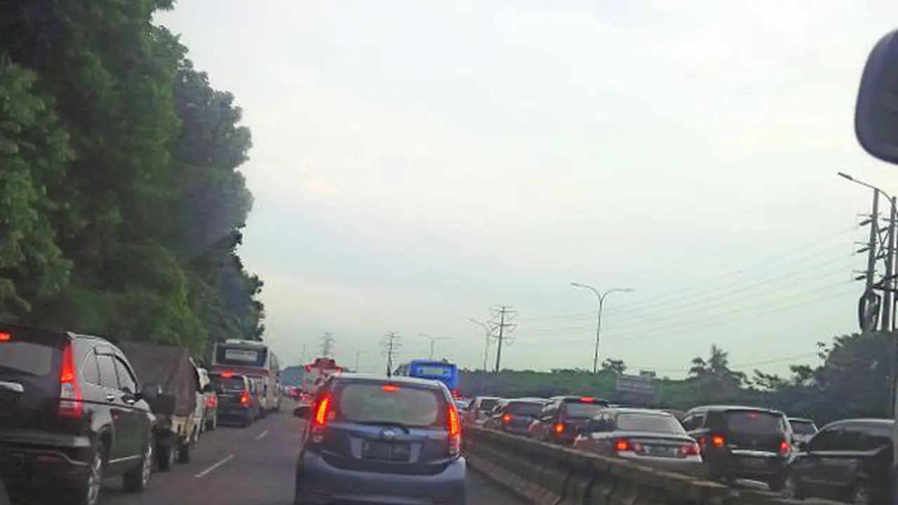 Cek Kepadatan Lalu Lintas Jakarta Pagi Ini