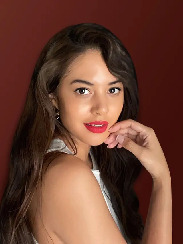 [Fimela] Aurelie Moeremans