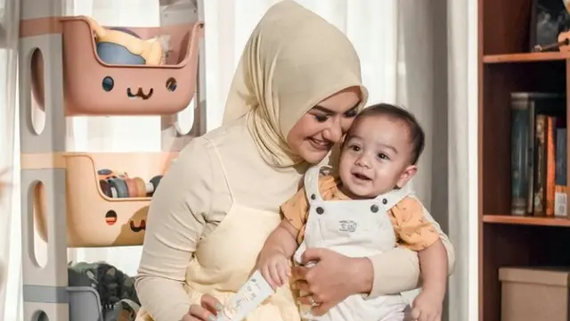 Cara Irish Bella Bonding Time pada Anak Selama Pandemi, Rajin Mendongeng