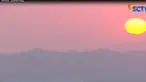Setelah puas berburu sunrise, destinasi selanjutnya yang tak kalah indah dan cukup menantang di Purwakarta adalah tebing parang.