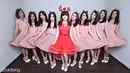 Diakui Christy, Cherrybelle mantap dengan 9 anggota plus 1 senior.(Foto by Febio Hernanto/Bintang.com, Digital Imaging by Denti Ebtaviani/Bintang.com)