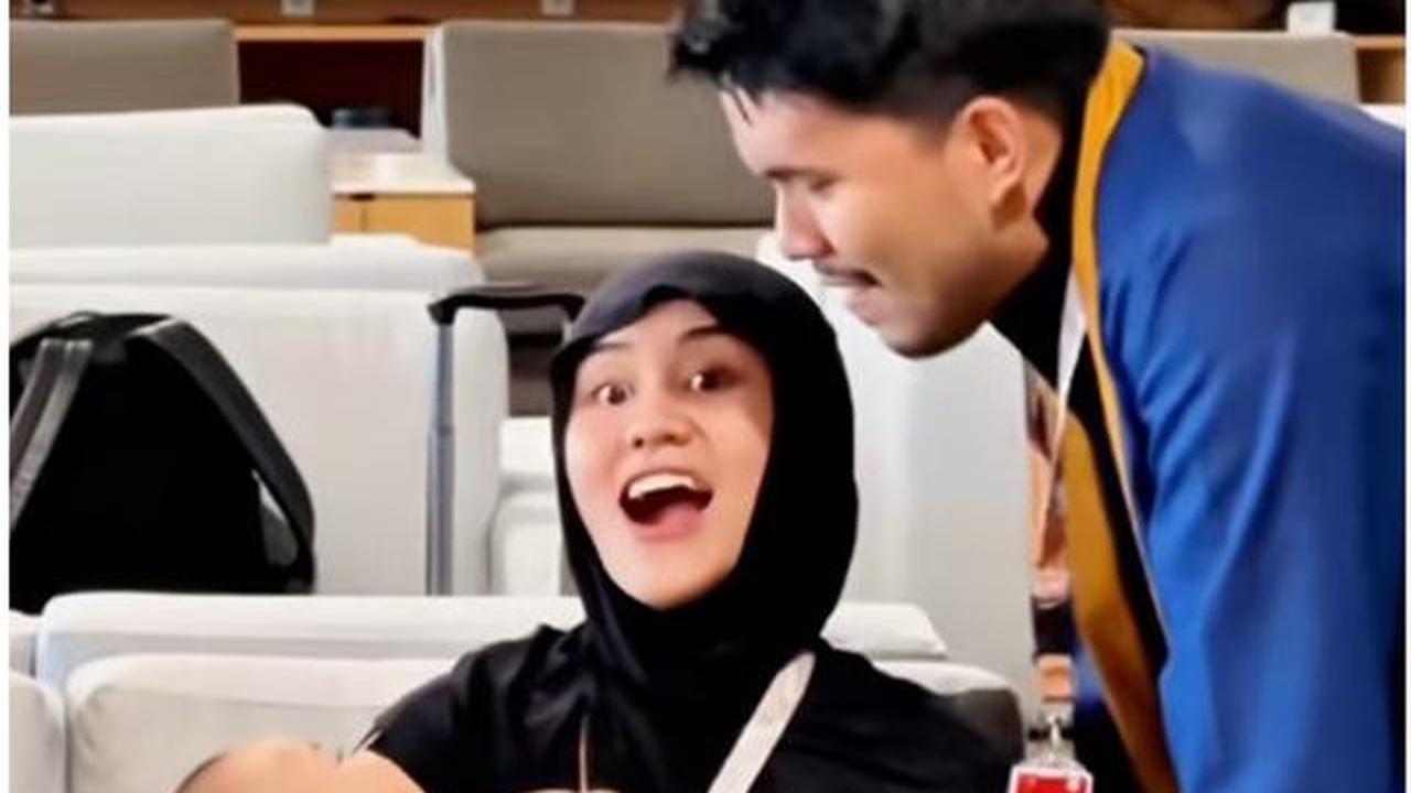 6 Potret Baby Arash Umrah di Usia 6 Bulan, Aaliyah &amp; Thariq Ungkap Rasa Syukur