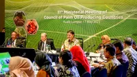 Menteri Koordinator Bidang Perekonomian Republik Indonesia Airlangga Hartarto hadir dalam Pertemuan Menteri Council of Palm Oil Producing Countries (CPOPC) ke-11 yang berlangsung pada di Kuala Lumpur, Malaysia, Rabu (17/5/2023). (Dok Kemenko Perekonomian)