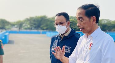 Kemesraan Presiden Jokowi dan Anies Baswedan Saat Tinjau Lintasan Sirkuit Formula E