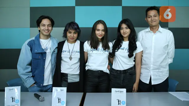 [Fimela] Prescon Film Seperti Hujan yang Jatuh ke Bumi