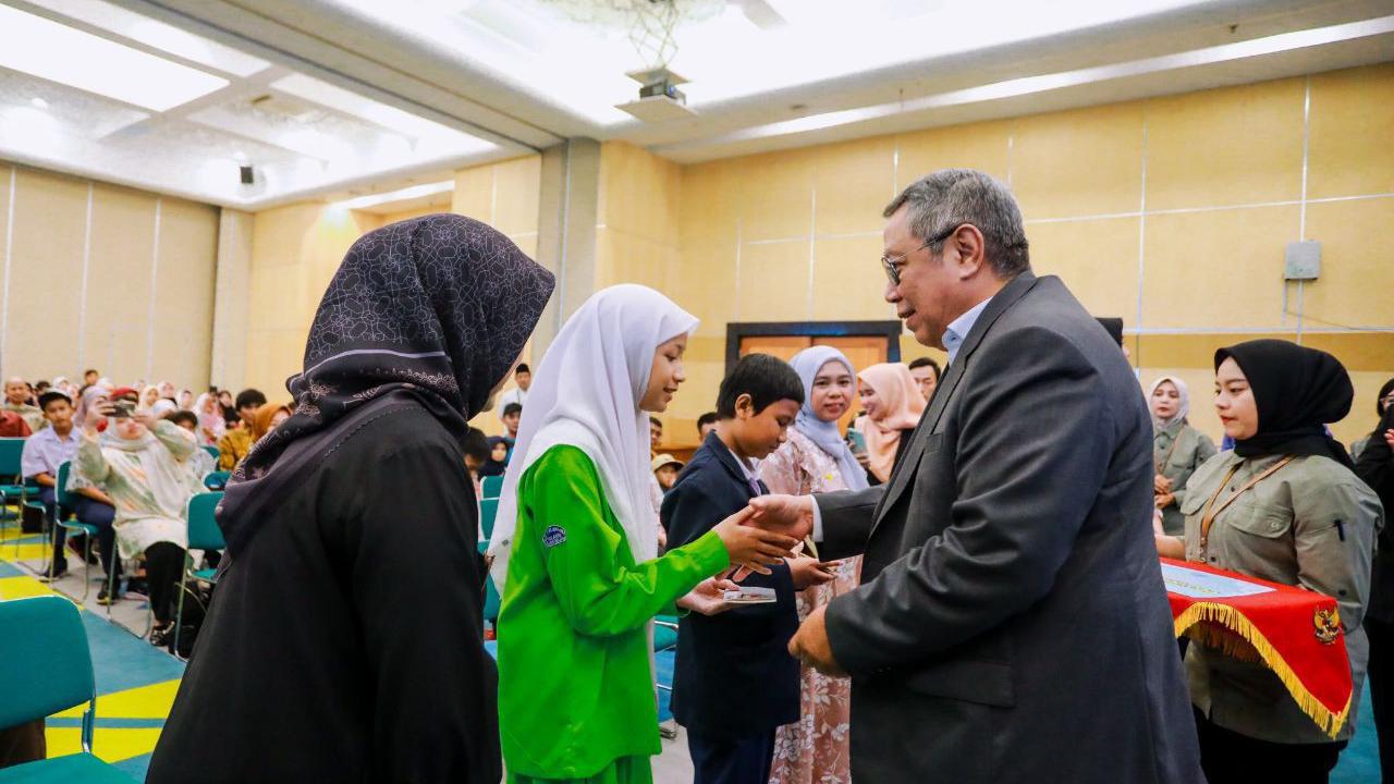 Pemerintah Kota Tangerang Selatan (Tangsel) di bawah kepemimpinan Wali Kota Benyamin Davnie dan Wakil Wali Kota Pilar Saga Ichsan berupaya merealisasikan janjinya terkait pendidikan. (Istimewa)