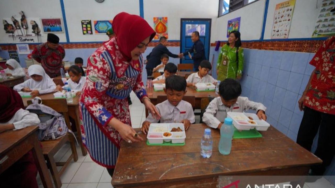 Uji Coba Makan Bergizi Gratis (MBG) di Klaten: Menu Sehat untuk Siswa