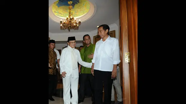 Jokowi Datangi Rumah BJ Habibie