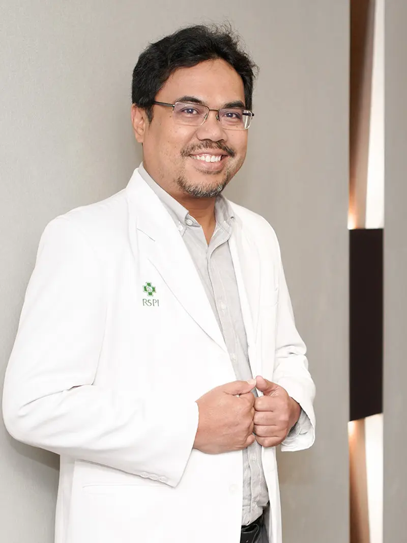 Dokter Spesialis Jantung dan Pembuluh Darah Konsultan Yahya Berkahanto Juwana Kardiologi Intervensi