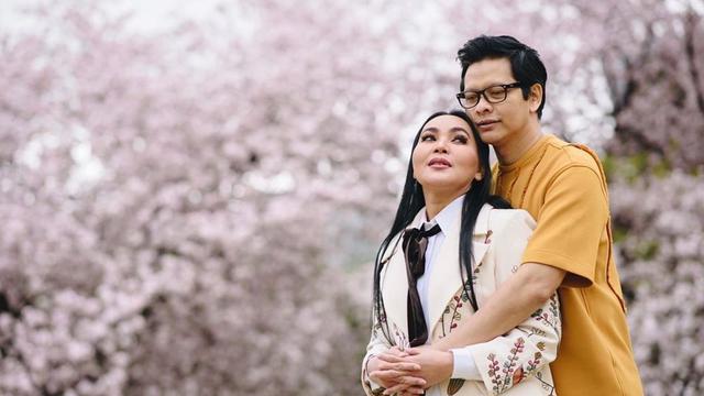 Potret Perjalanan Cinta Armand Maulana dan Dewi Gita. (Sumber: Instagram/armandmaulana04)