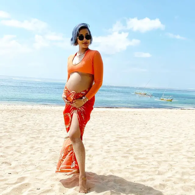 Momen Babymoon Kimmy Jayanti di Bali. (Sumber: Instagram/kimmyjayanti)