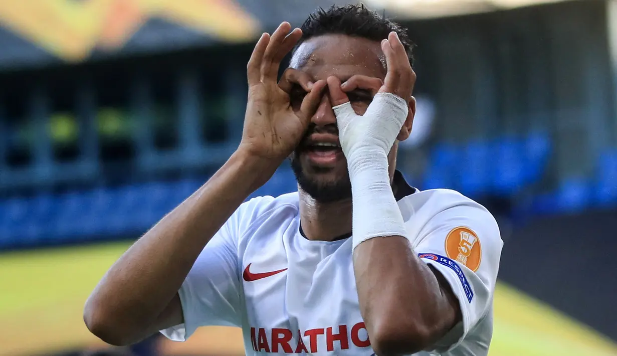 Youssef En-Nesyri merupakan pemain klub Liga Spanyol, Sevilla yang saat ini memiliki nilai banderol sebesar 40 juta euro. Ia tercatat mengalami kenaikan harga dari awal tahun 2021 sebanyak 28 juta euro, dari yang awalnya 12 juta euro. (Foto: AFP/Pool/Wolfgang Rattay)