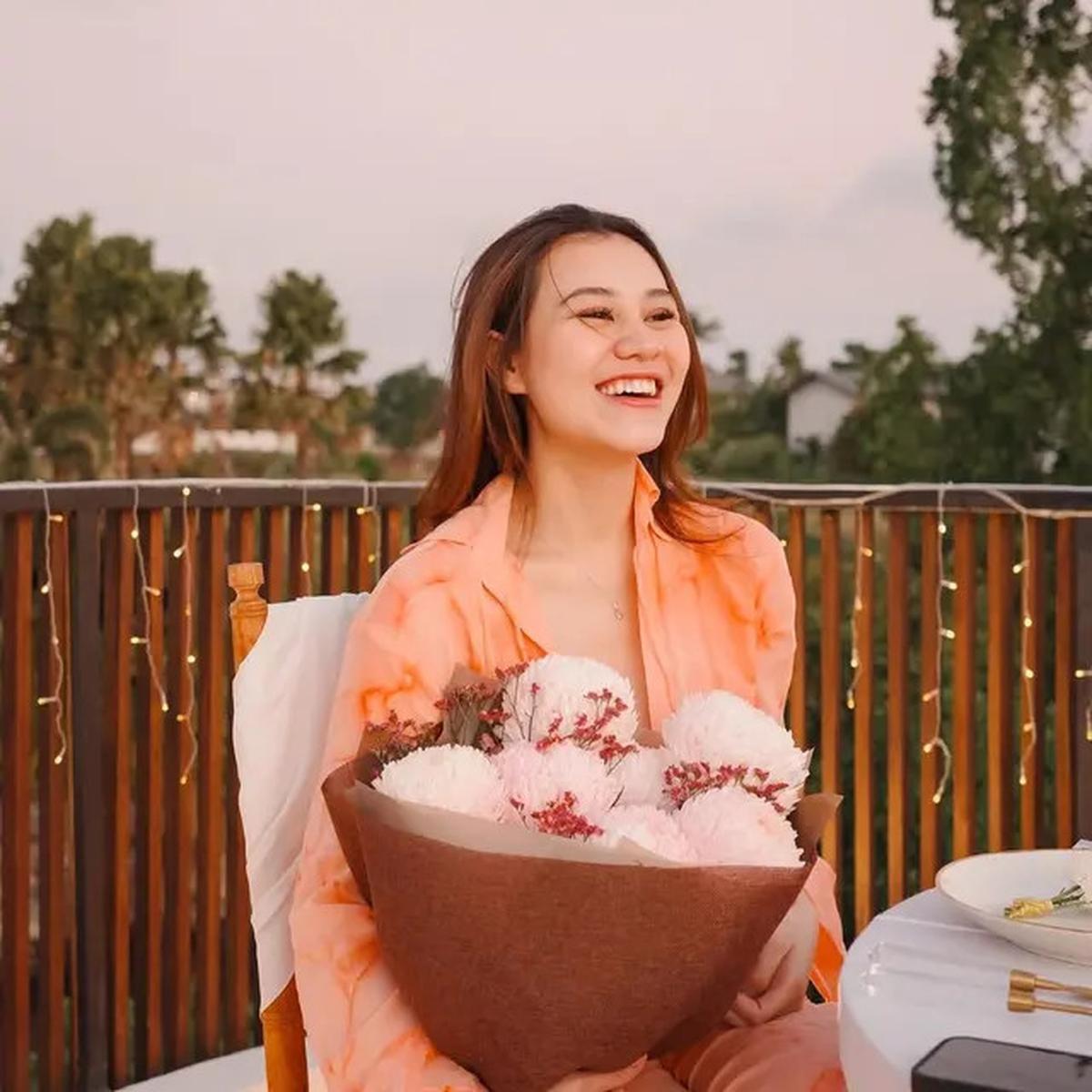 Foto Aaliyah Massaid dan Thariq Halilintar Dinner Anniversary di Bali, Romantis dan Penuh Kejutan