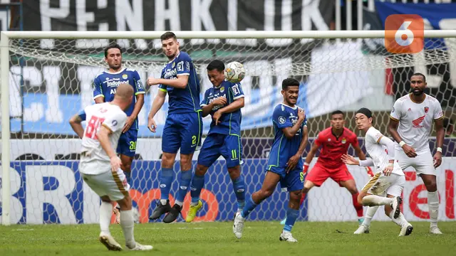 Persib Bandung vs PSM Makassar BRI Liga 1 2022/2023