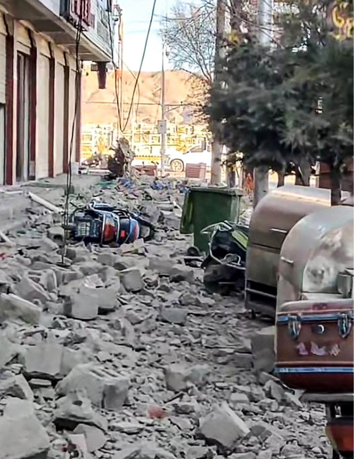 Gempa di Tibet