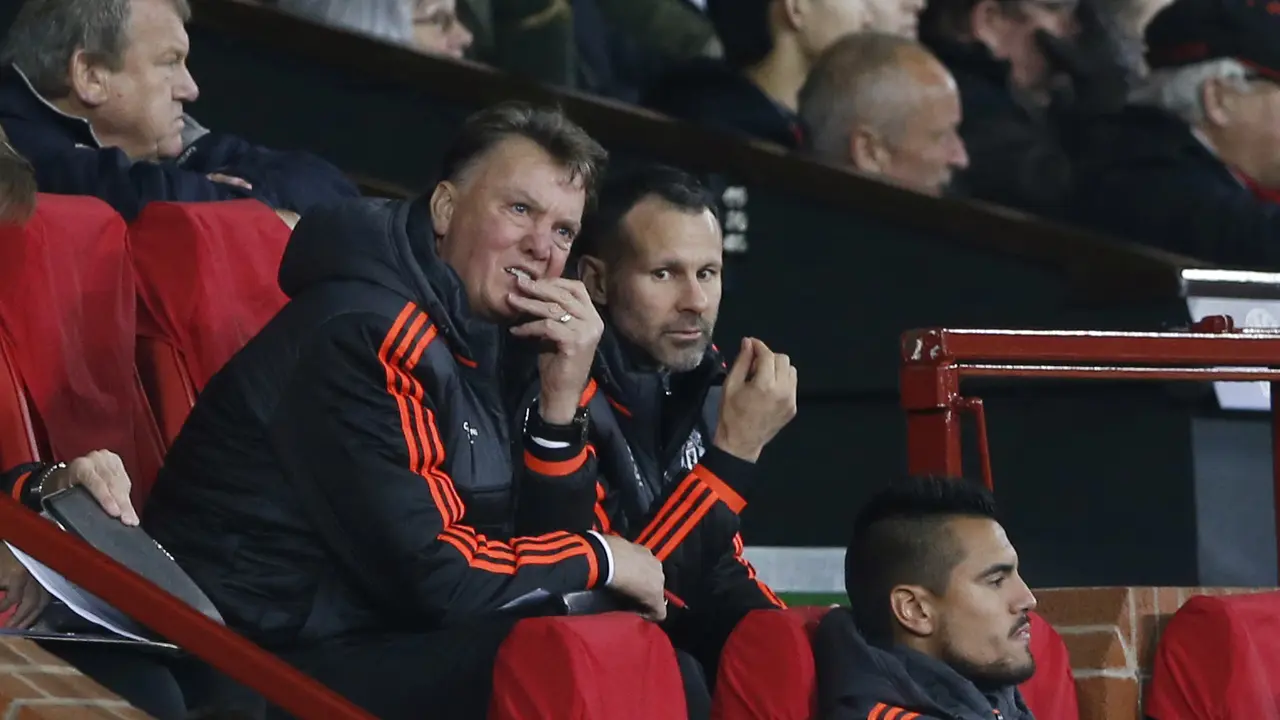 Louis van Gaal dan Ryan Giggs