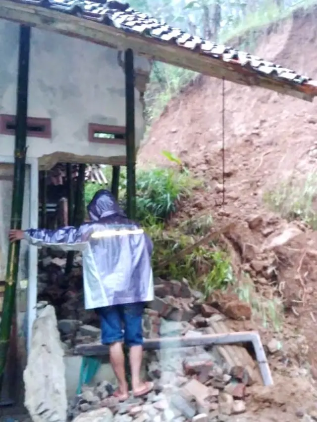 Longsor di Banjarnegara. (Liputan6.com/SRU RAPI BNA/Muhamad Ridlo)