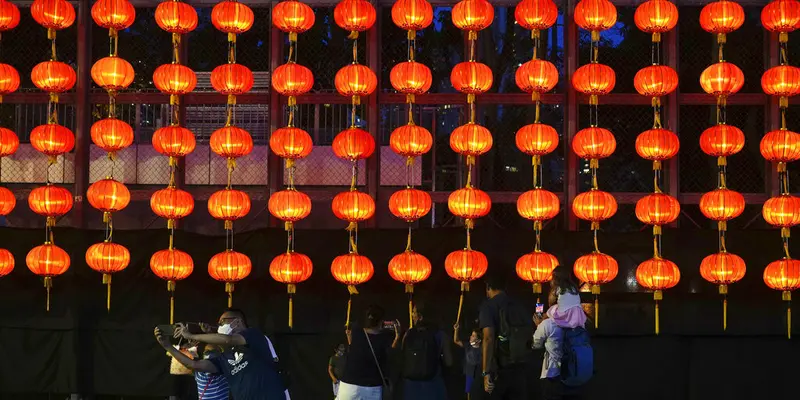 Melihat Festival Pertengahan Musim Gugur di Hong Kong