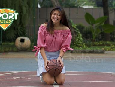Michelle Kurniawan, Atlet Basket Putri Indonesia lahir 6 April 2000 di Cirebon. (Bola.com/Nicklas Hanoatubun)