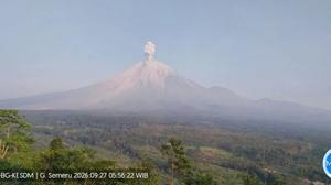 Erupsi Gunung Semeru Terjadi 4 Kali Pagi Ini, Kolom Abu 1,3 Km