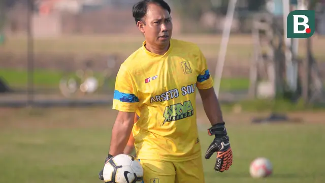 Pelatih Kiper PSIS Semarang, I Komang Putra