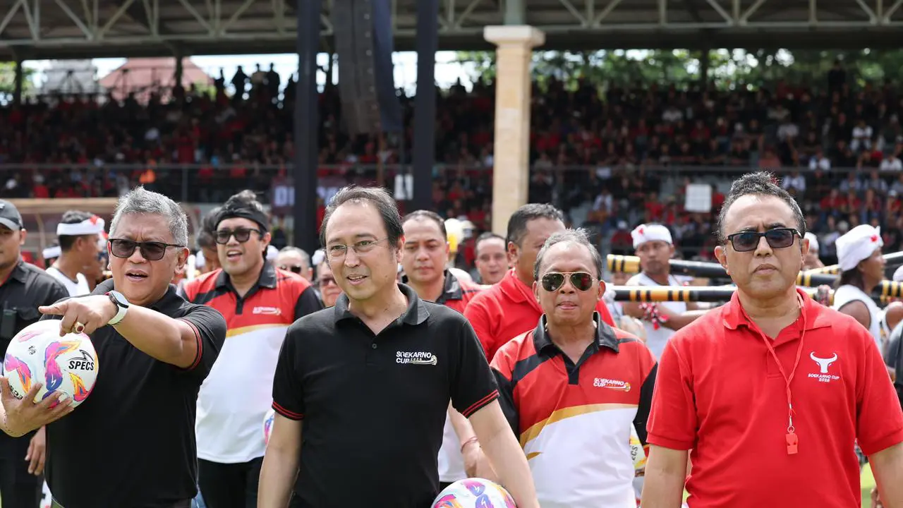 Ketua DPP PDI Perjuangan (PDIP) Bidang Ekonomi Kreatif dan Ekonomi Digital, M. Prananda Prabowo dan Sekjen PDIP Hasto Kristiyanto (Istimewa)