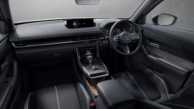 Interior Mazda MX-30 didesain untuk menciptakan suasana nyaman sekaligus ramah lingkungan.