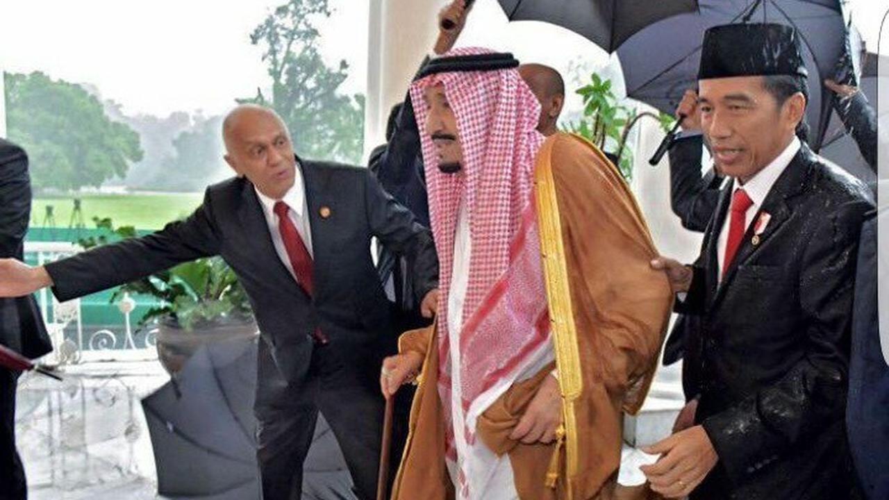Raja Salman di gedung DPR