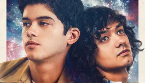 Selalu ada ruang untuk film kelas festival yang menghangatkan hati pencinta sinema di Indonesia. Aristotle and Dante Discover the Secrets of the Universe, misalnya. (Foto: Dok. KlikFilm)