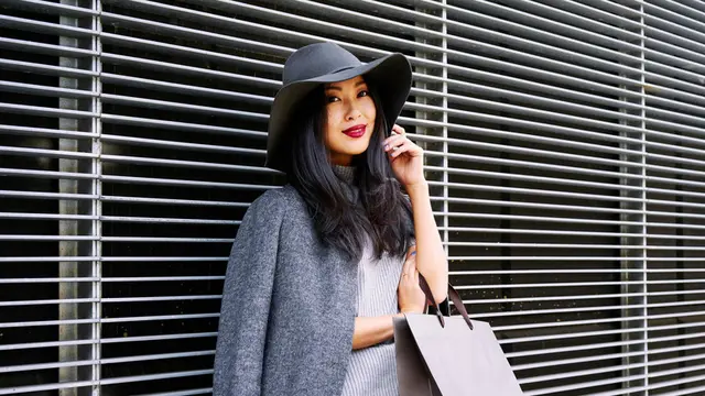 perempuan fashionable