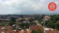 Kota Bogor saat ini memiliki satu juta penduduk dengan pertumbuhannya populasi yang mencapai 2,5% per tahun.