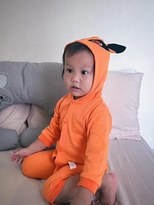 Tak sedikit dari netizen menyebut wajah Kinasih mirip dengan Fiersa [instagram/fiersabesari]