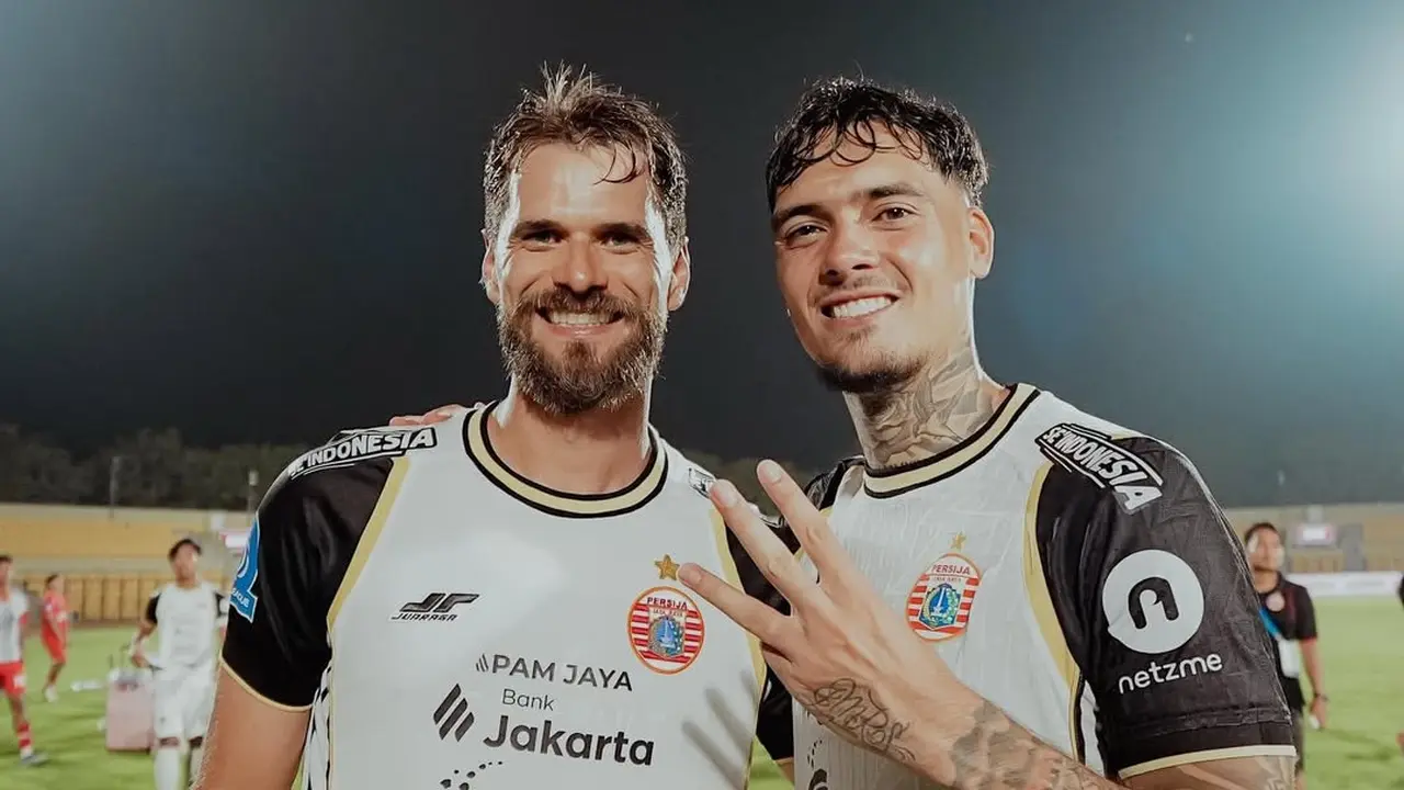 Shayne Pattynama, Paulo Ricardo