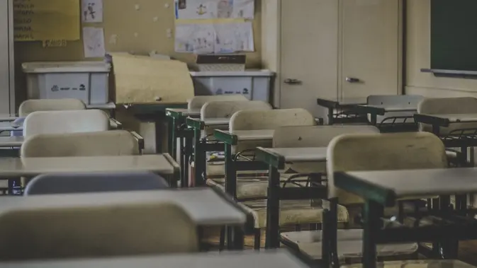 Sekolah di Kutai Timur Belajar Online Imbas Kebakaran Hutan