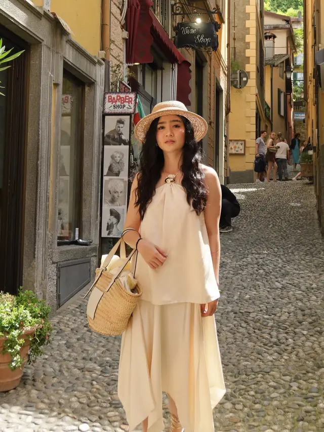 Febby Rastanty di Italia. [@febbyrastanty]