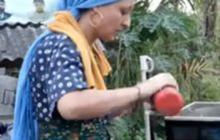 Aksi Melissa Asal Prancis Jualan Cilok Jadi Sorotan 'Job Baru, Saya Sibuk Sekarang