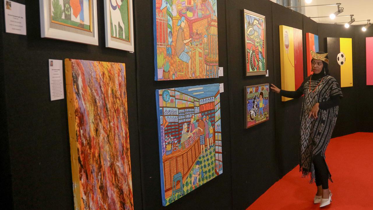 FOTO: Harkitnas ke-117, Museum Kebangkitan Nasional Pamerkan 80 Lukisan Karya 60 Seniman Berkebutuhan Khusus