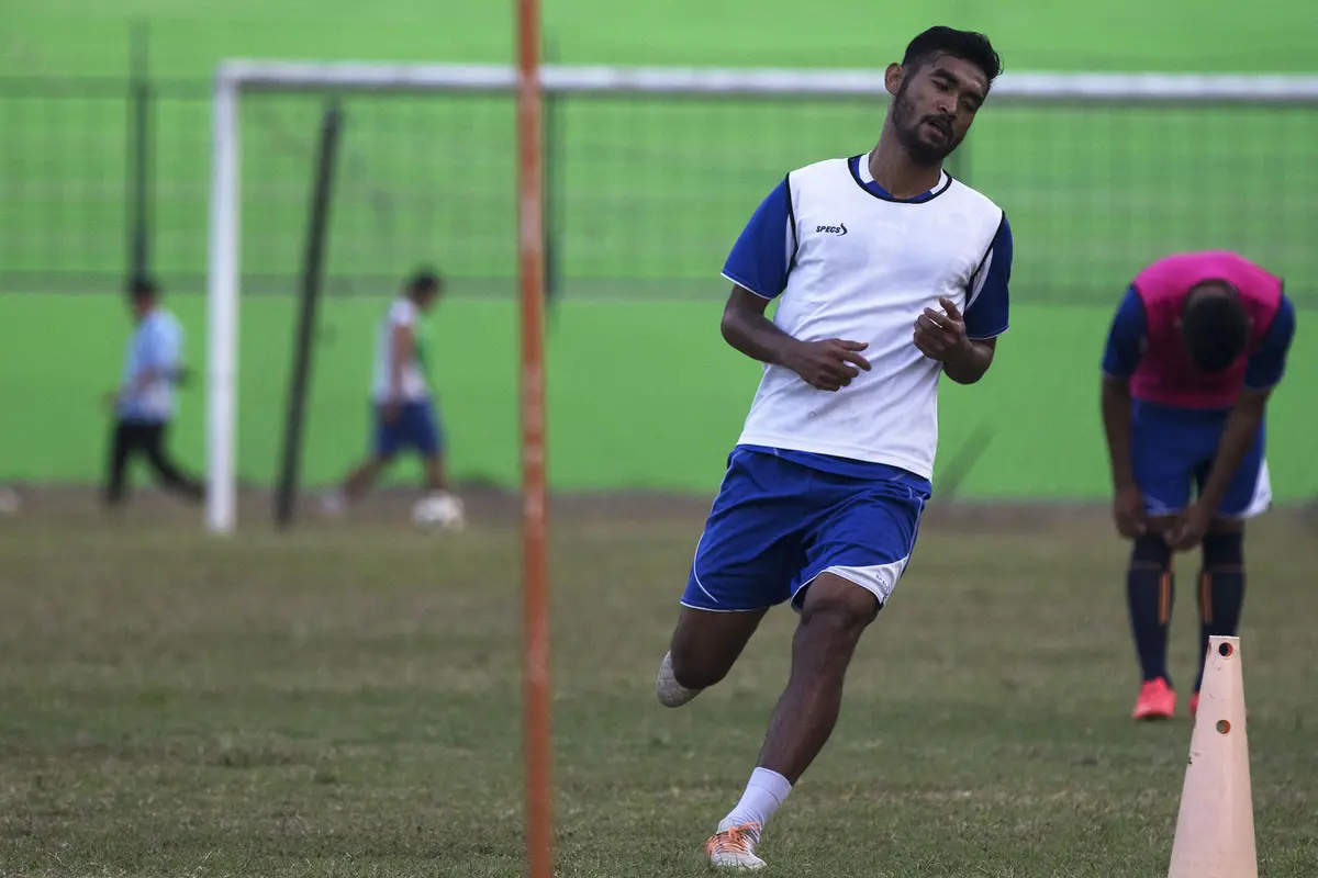 Ferry Aman Saragih Arema Cronus