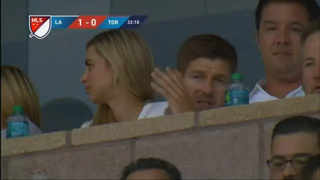 Saat Gerrard Pantau L.A Galaxy, Robbie Keane Buat Hattrick